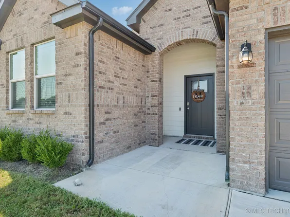 4236 W 4th St, Skiatook, OK 74070