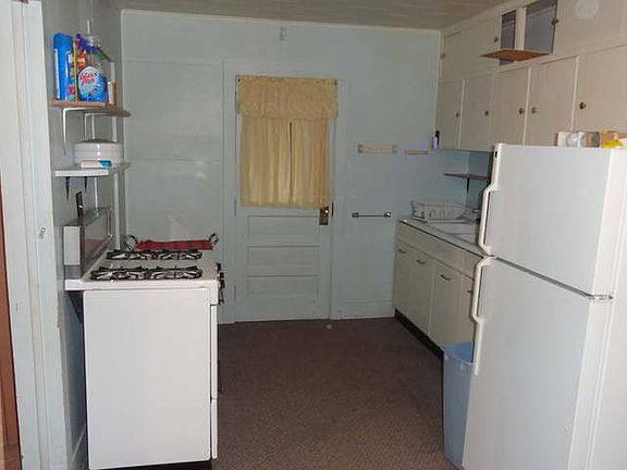 4th image of 117 E Harvey St