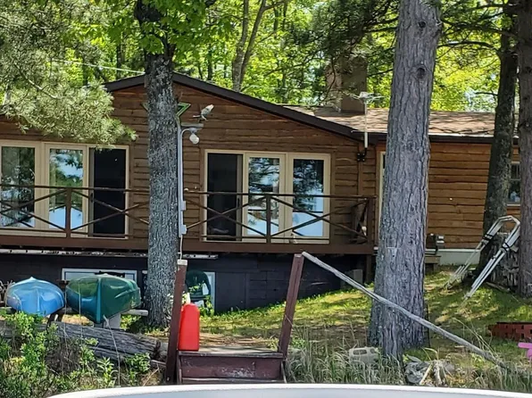 19352 Lakeview Dr, Atlanta, MI 49709