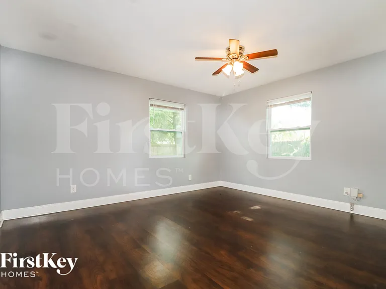 4722 W Wyoming Ave — Photo 8