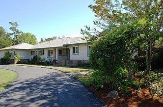 2nd image of 1515 Wedgewood Dr