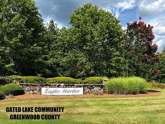 5th image of 420 Eagles Harbor Dr
