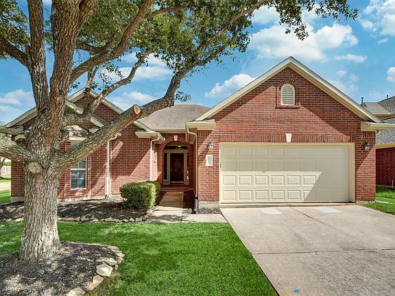 3rd image of 4607 Sebastopol Dr