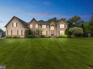 205 Dominics Ct, Woolwich Township, NJ 08085