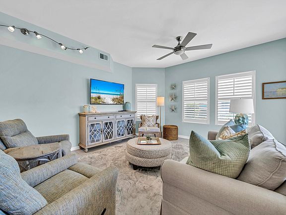3rd image of 775 Gulf Shore Dr Unit 9129