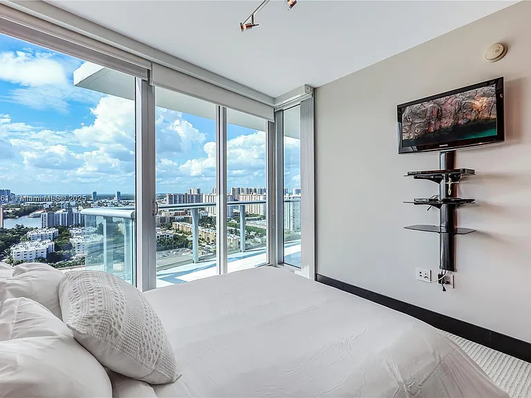 17001 Collins Ave #2508 — Photo 25