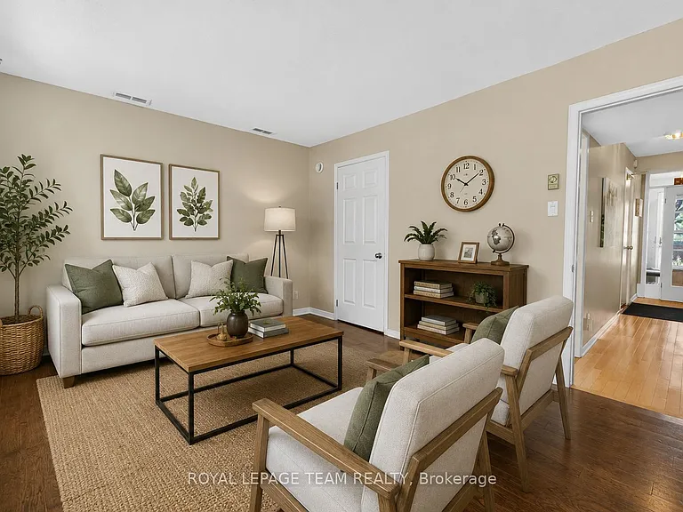 2086 Carling Ave — Photo 4