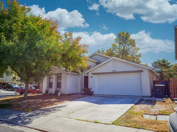 2nd image of 1010 Sparrow Hawk Ln