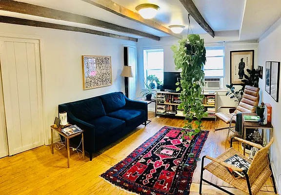 Rented by Carroll Gardens Realty | media 7
