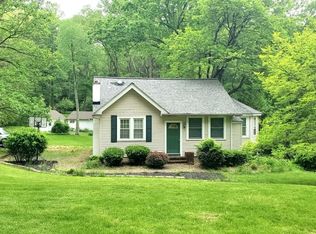 68 Old Mill Rd, Chester, NJ 07930