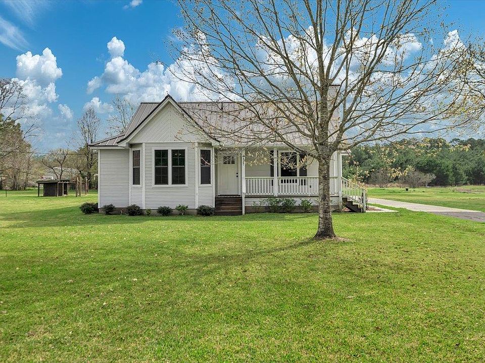 1st image of 4327 Peavy Switch Rd