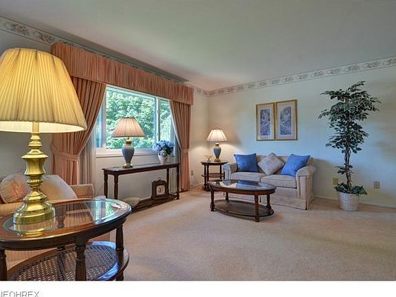 2nd image of 13561 Crestway Dr
