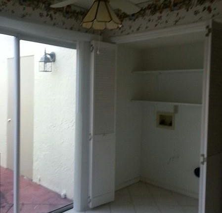 3rd image of 717 Pine Island Dr