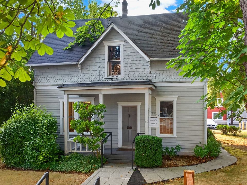 1st image of 115 3rd Avenue N