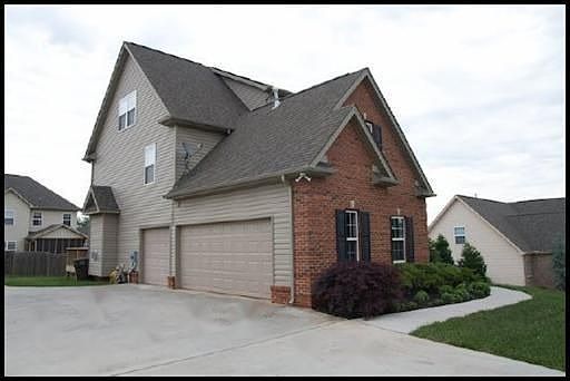 2nd image of 12920 Peach View Dr