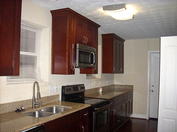 4th image of 3560 Gatling Ave #A
