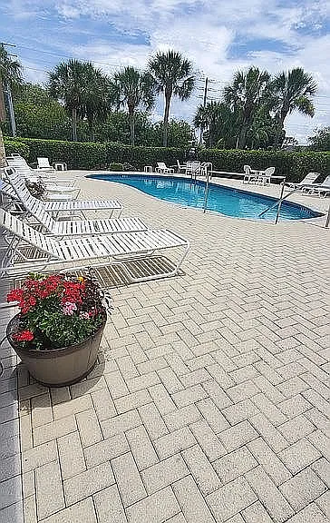 927 Capri Isles Blvd #12 — Photo 17