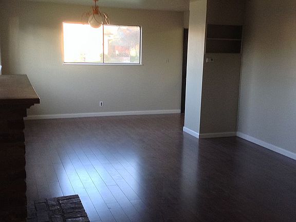 2nd image of 1318 Frances Dr