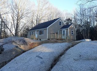 105 Sunshine Rd, Deer Isle, ME 04627