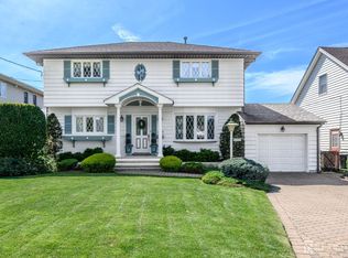 544 Pinewood Ave, Roselle Park, NJ 07204