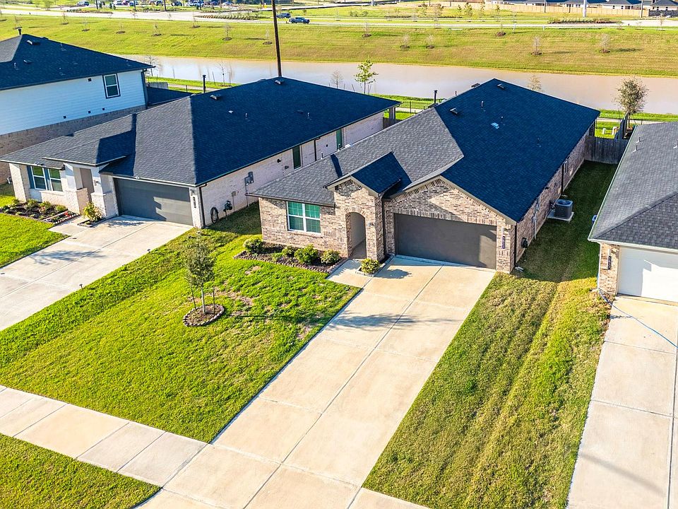 1st image of 3823 Pierce Place Ln