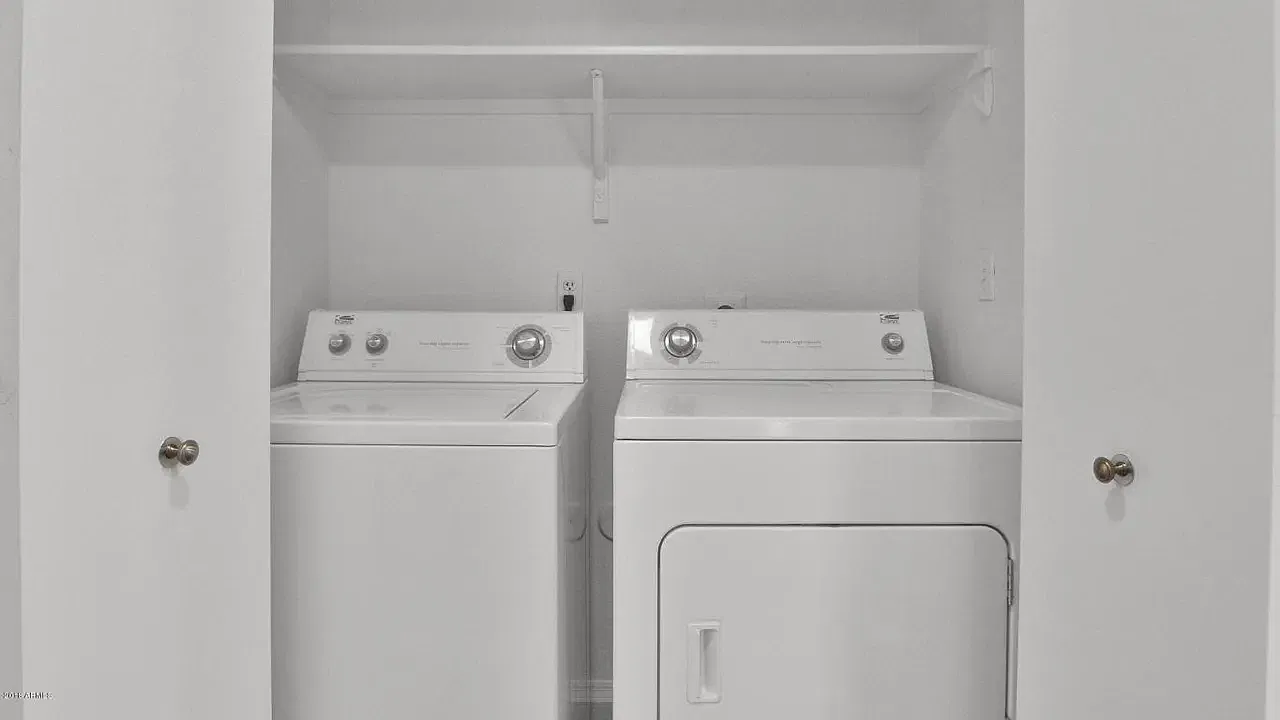 2 bed, 1180 sqft, $1,850 — Photo 4
