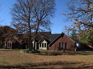 19 Fox Hollow Dr, Joplin, MO 64804