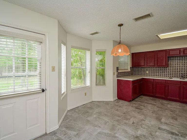 2314 Bent River Dr — Photo 7