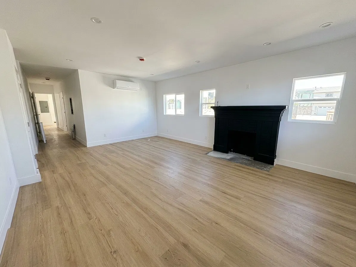 2 bed, 1100 sqft, $3,000 — Photo 2