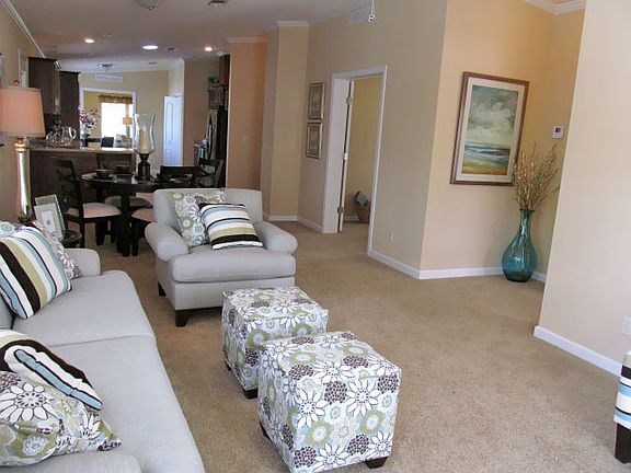 4th image of 1281 Buena Vista Dr