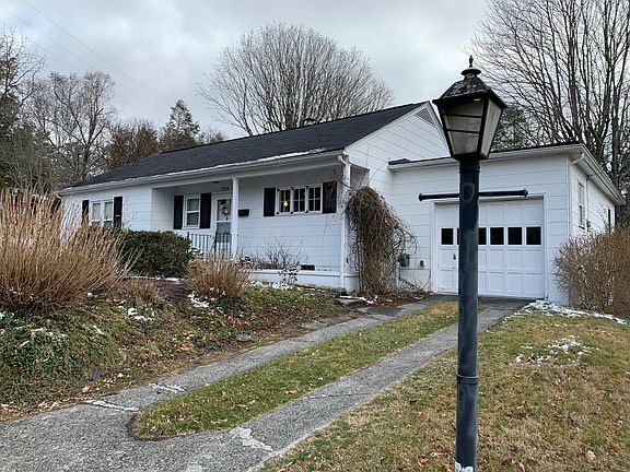 3rd image of 249 Bell Dr