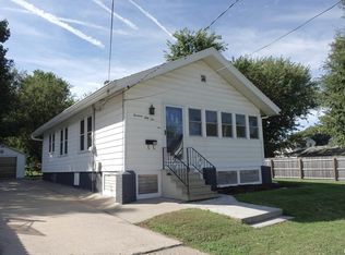 1456 E North St, Galesburg, IL 61401