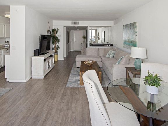 2nd image of 1780 Avenida Del Mundo Unit 601
