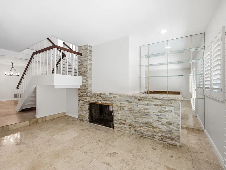 681 Triunfo Canyon Rd — Photo 17