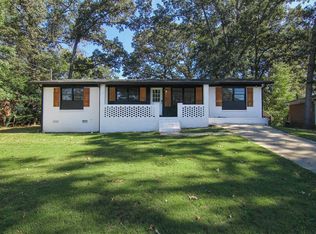 217 Windsor Dr, Warner Robins, GA 31088