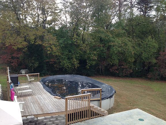 18 x 36 with a deep end 