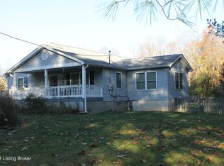 8901 Reamers Rd, Louisville, KY 40245