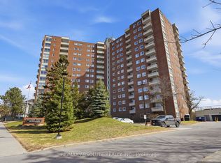 915 Elmsmere Rd #1010, Ottawa, ON K1J 8H8