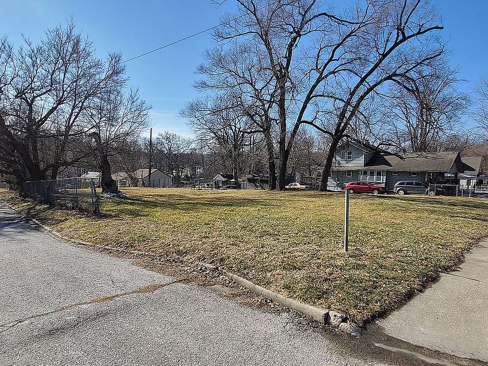 1st image of 2701 Wood Ave
