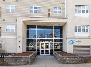 140 Railroad Ave APT B302, Norwood, MA 02062
