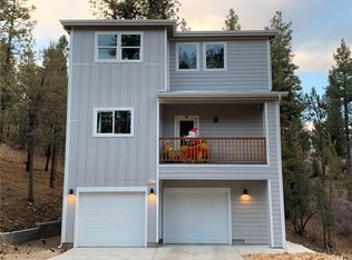 44372 Baldwin Ln, Sugarloaf, CA 92386
