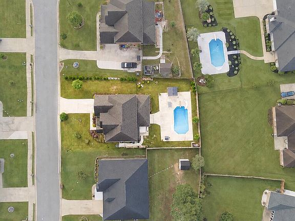 4th image of 7815 Woodland Ridge Dr