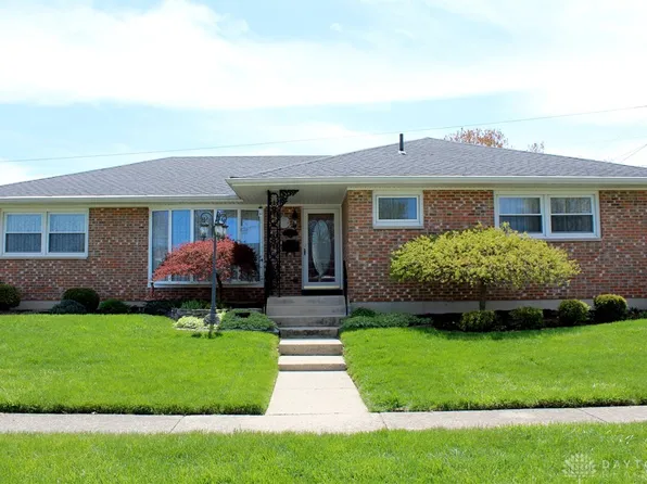 1521 Erika Dr, Springfield, OH 45503