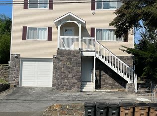 214 Hope St #1, Stamford, CT 06906