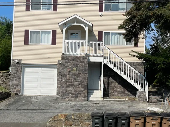 214 Hope St #1, Stamford, CT 06906