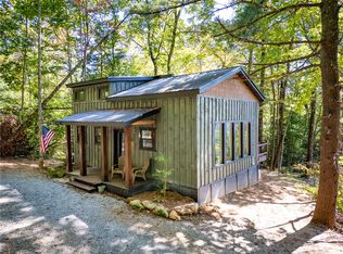 548 Black Rock Mountain Pkwy, Clayton, GA 30525