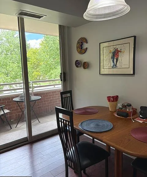 5809 Nicholson Ln #109 — Photo 8