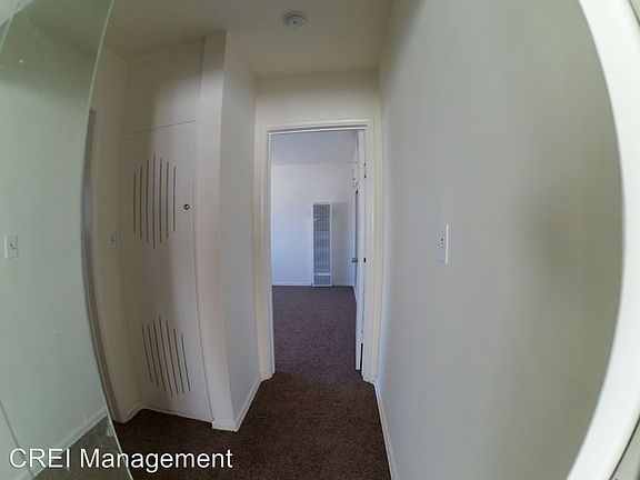 5th image of 3829 Lockland Dr APT 09