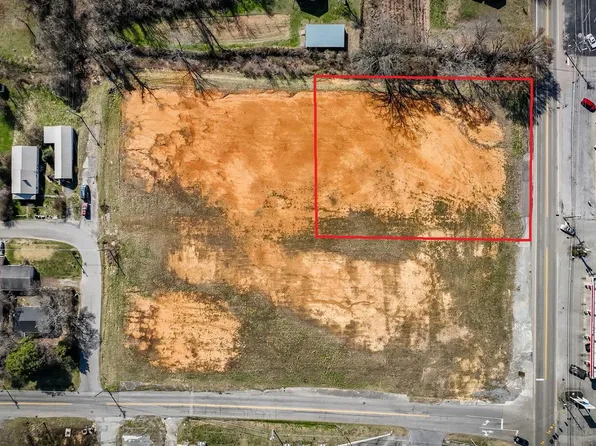 W Main St, Rogersville, TN 37857