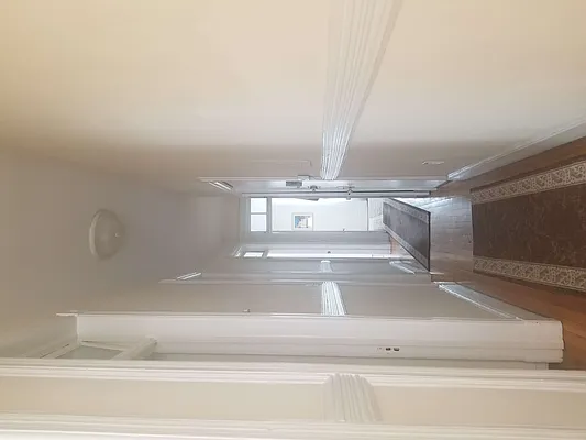 Rented by Frank Valvo Real Estate | media 9